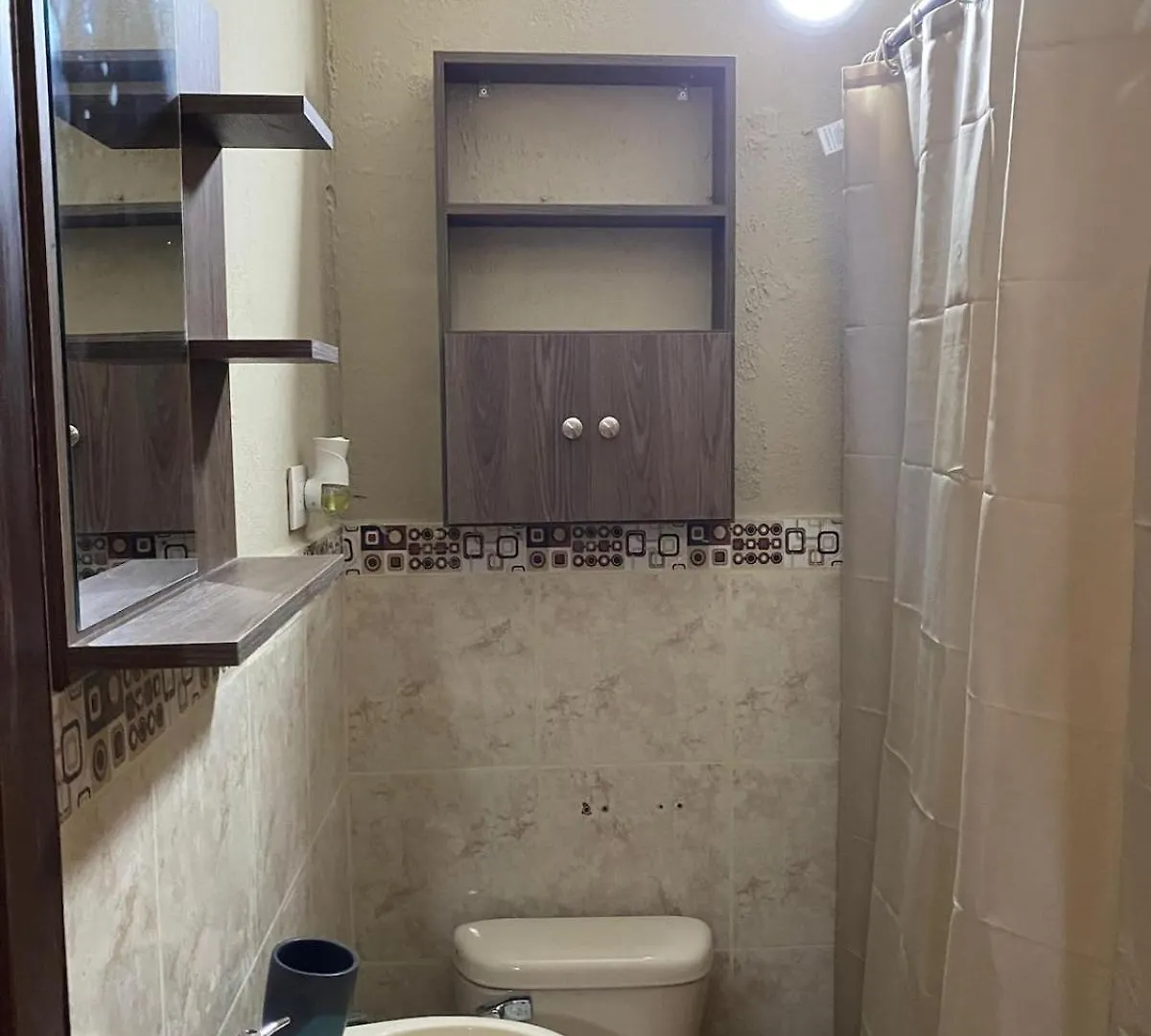 Estudio Comodo En Garzota, Cerca Del Aeropuerto Apartment Guayaquil